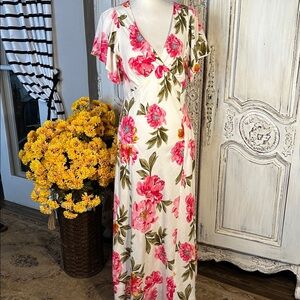 White/Closet Element Fresh Floral Garden Linen Blend Maxi Dress